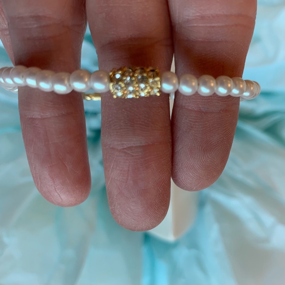 Napier • Pearl and CZ stones bracelet - Picture 5 of 5